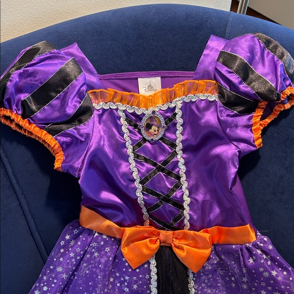 Disney Minnie Witch Costume for Kids - Sz 5/6 - Picture 3 of 9